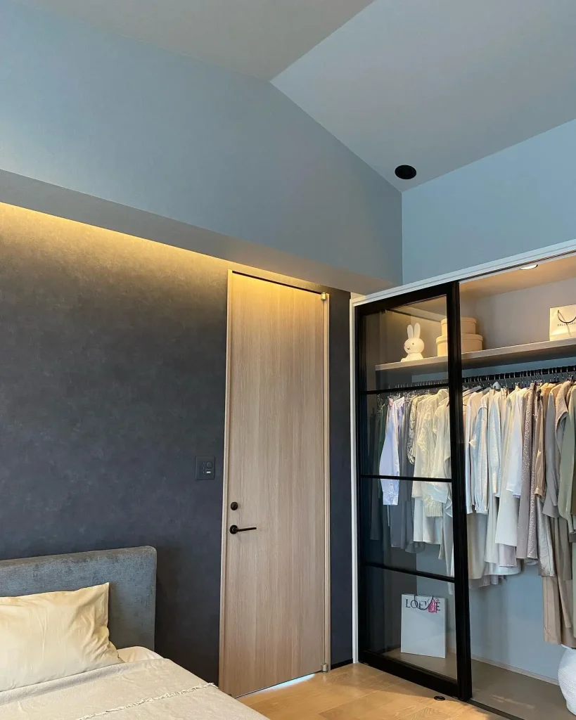 11. Install a Reach In Closet System for a Standard Bedroom Closet