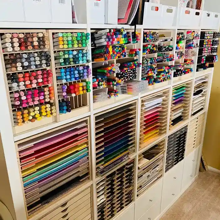 15. Organize Fabric and Yarn by Color