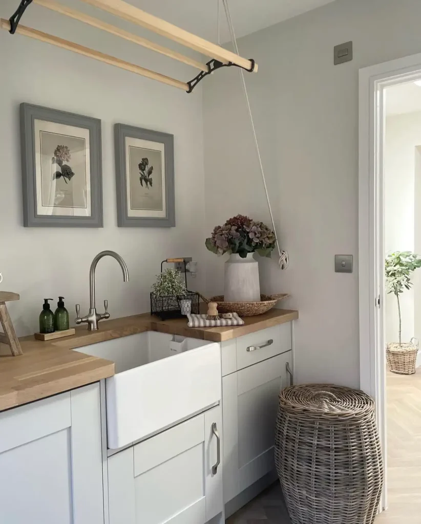 29. Design a Victorian Kitchen for a Small Space