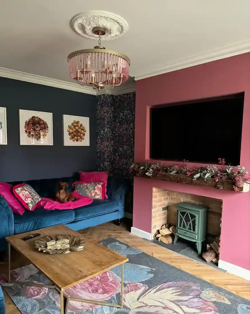 3. How to Select Victorian Wallpaper for the Living Room