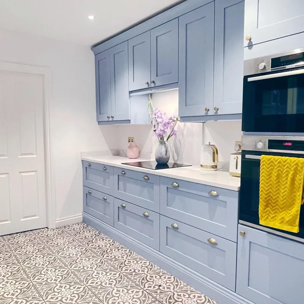 9. Use Victorian Flooring to Anchor the Kitchen