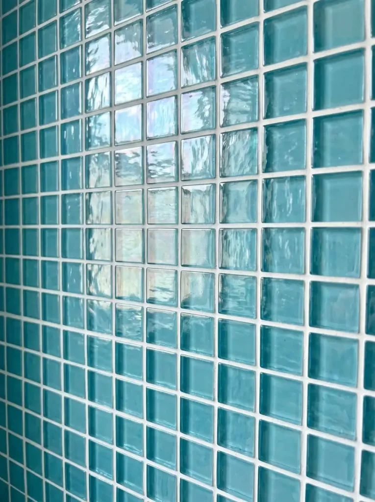 28 Glass Mosaic Tile