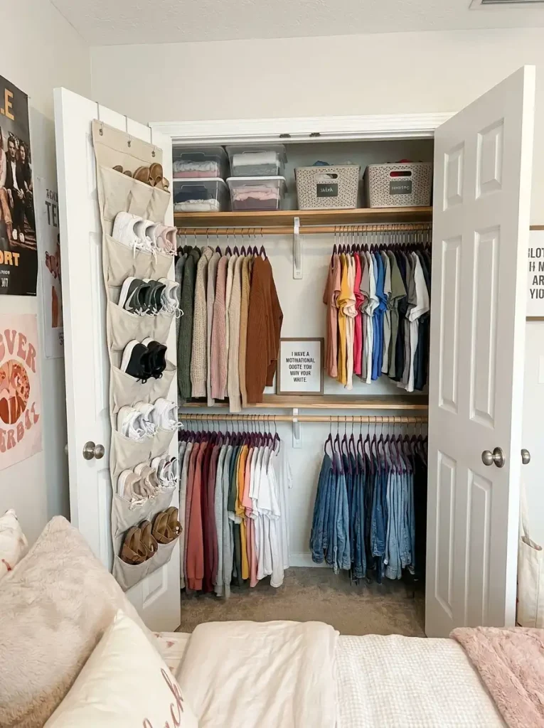 20. Closet Organization Tips for Teen Girls